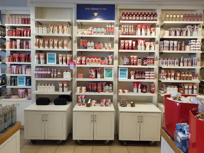 Bath & Body Works 2