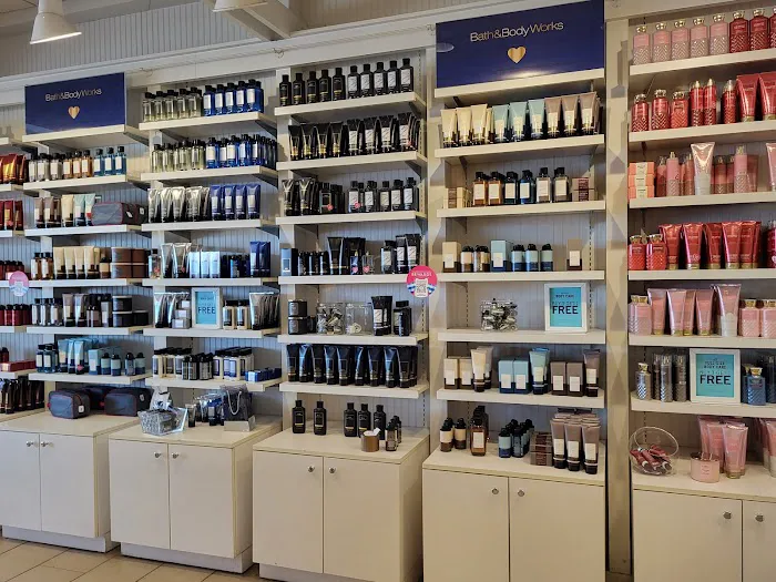 Bath & Body Works 7