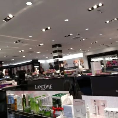 SEPHORA