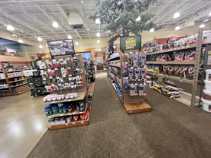 Cabela's 4