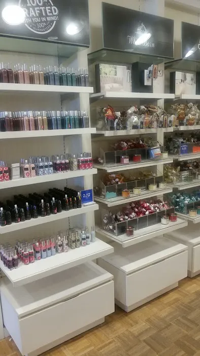 Bath & Body Works 9
