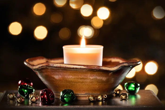 Warm Light Candle Company 2