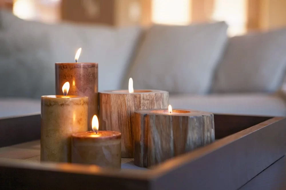 Scented Candles with Spicy and Woodsy Scents: Enhance Your Home with Warm, Inviting Aromas