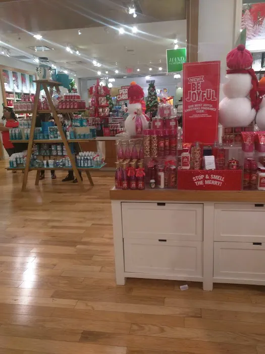 Bath & Body Works 0