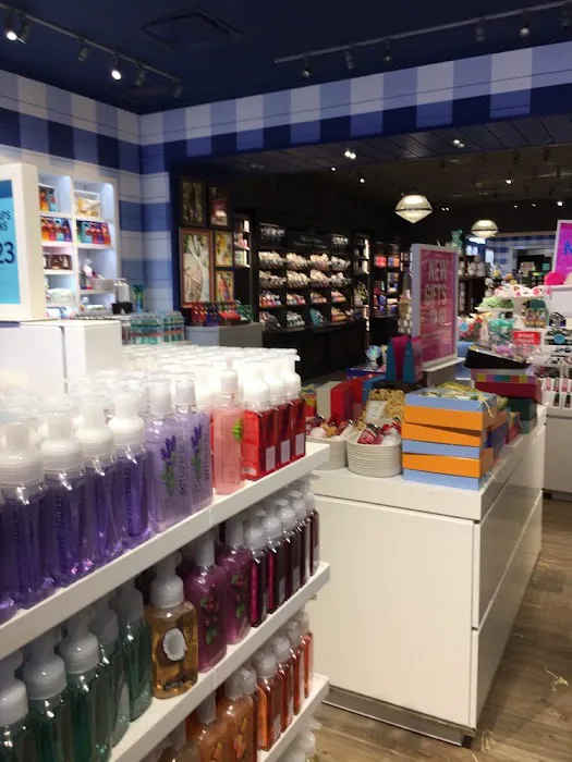 Bath & Body Works 6