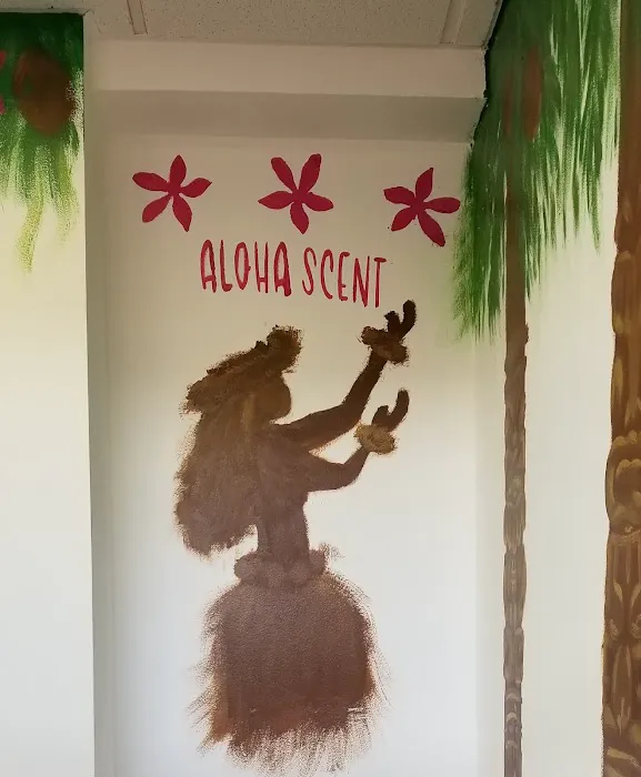 ALOHA SCENT Island Candles & Gifts Shop 7