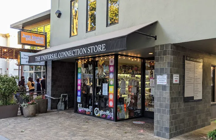 The Universal Connection Store 3