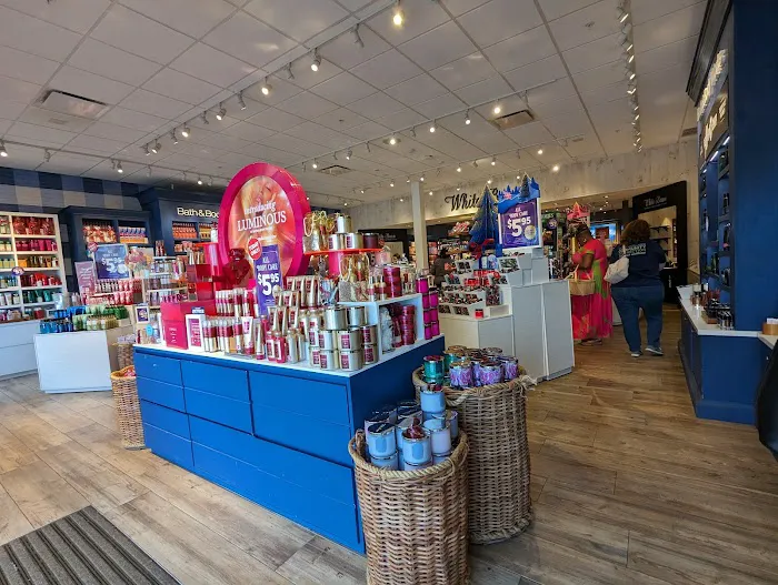 Bath & Body Works 8