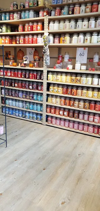 Yankee Candle Outlet 4