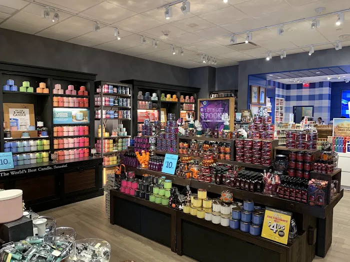 Bath & Body Works 9