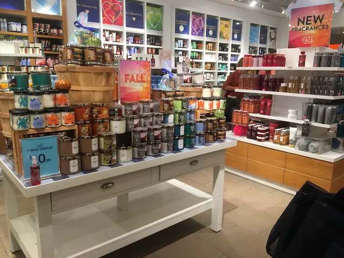 Bath & Body Works 8