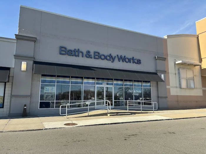 Bath & Body Works 3