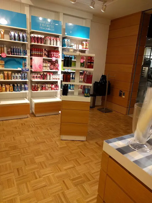 Bath & Body Works 1