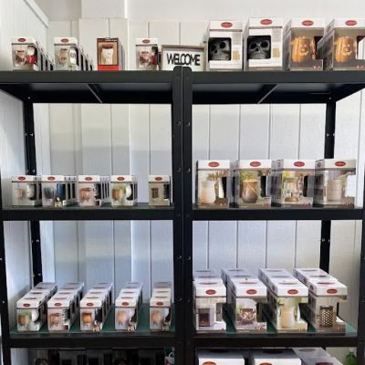 Lotus Candles - Online Only! www.shoplotuscandles.com