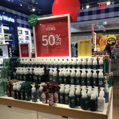 Bath & Body Works
