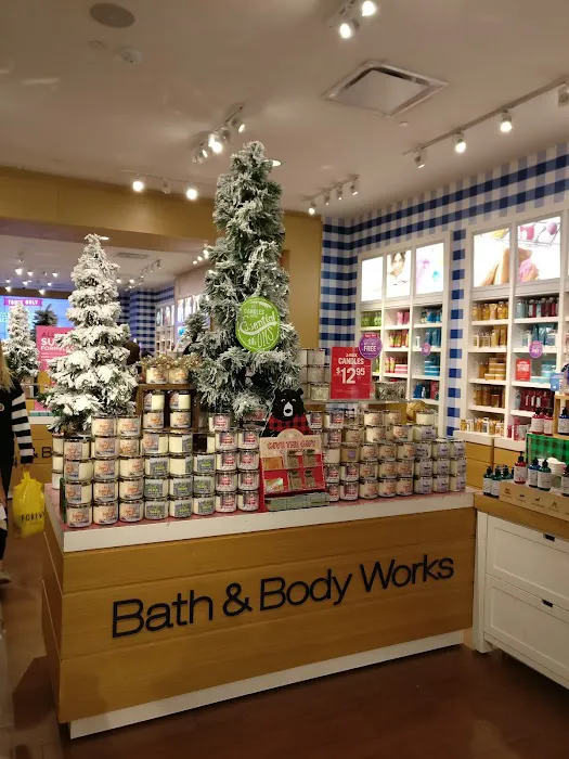 Bath & Body Works 2