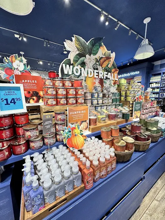 Bath & Body Works 2