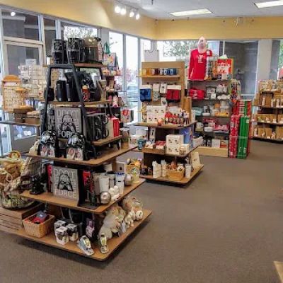Amy's Hallmark Shop