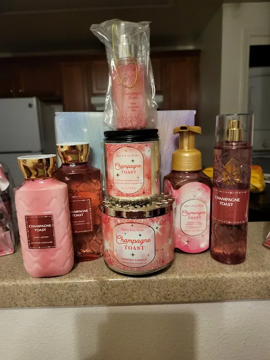 Bath & Body Works 9