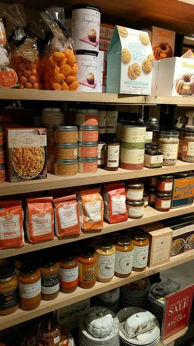 Williams-Sonoma 7