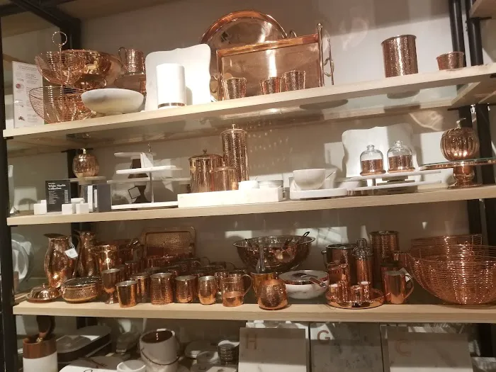 Williams-Sonoma 6