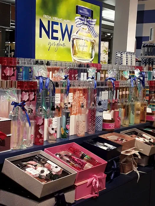 Bath & Body Works 4