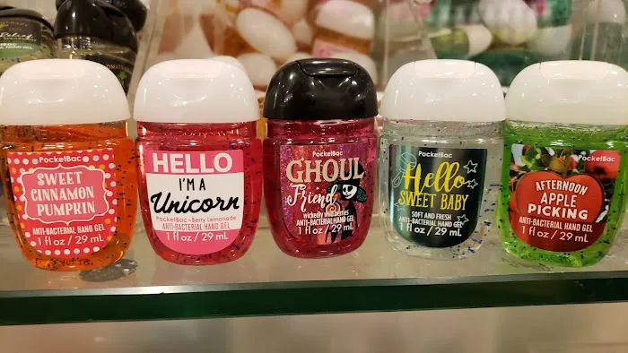 Bath & Body Works 6