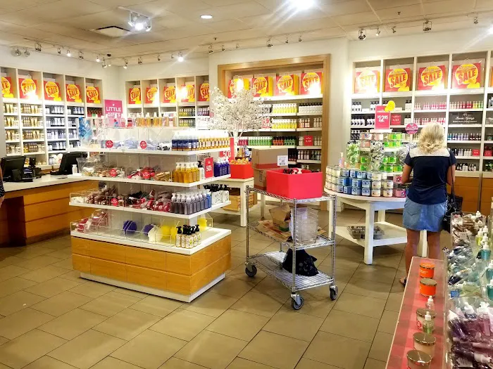 Bath & Body Works 8