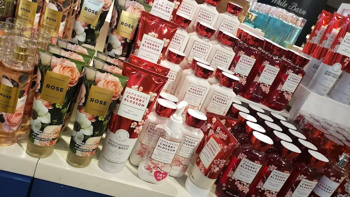 Bath & Body Works 7