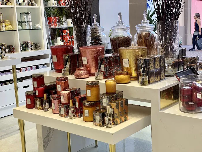 VOLUSPA Store at Fashion Island 0