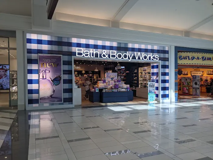 Bath & Body Works 6