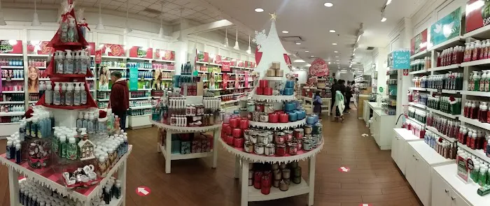 Bath & Body Works 8