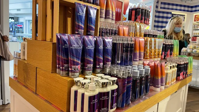 Bath & Body Works 5