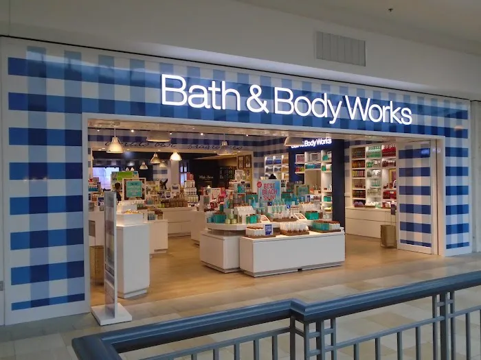 Bath & Body Works 3