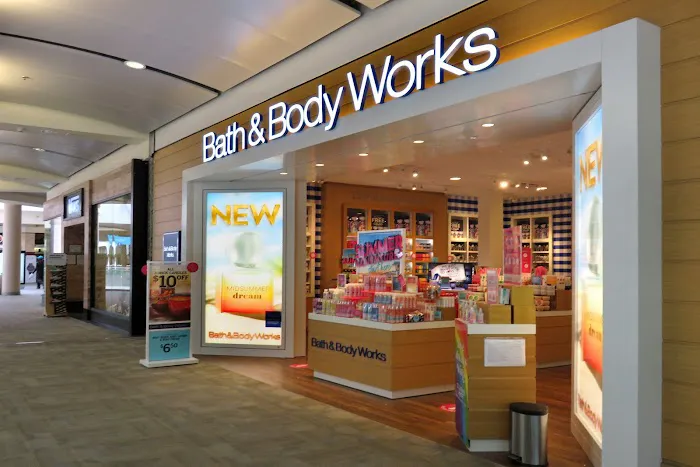 Bath & Body Works 8