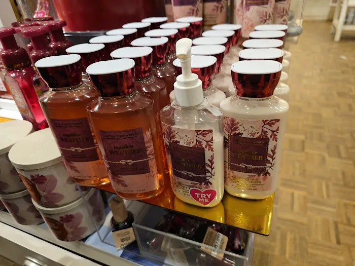 Bath & Body Works 3