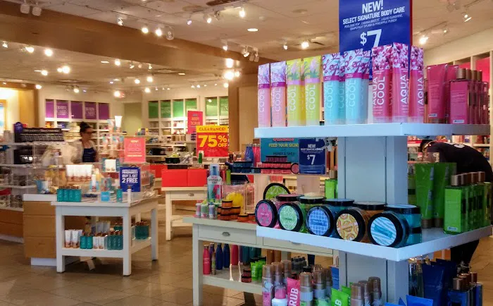 Bath & Body Works 1