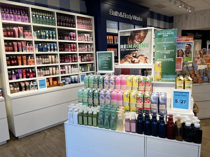 Bath & Body Works 8