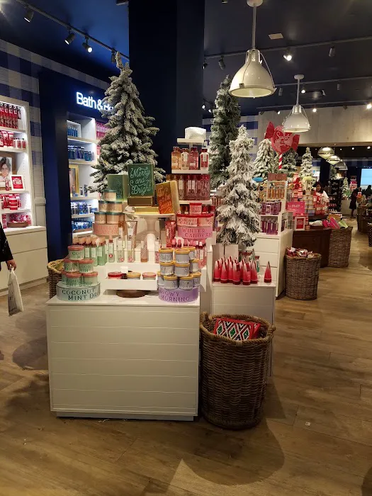 Bath & Body Works 7