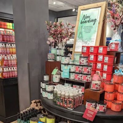 Bath & Body Works