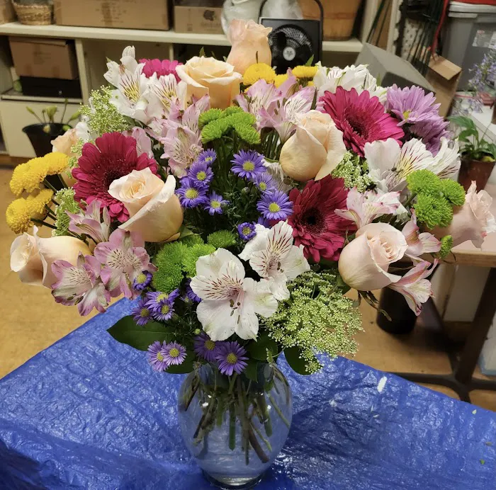 Conroy's Flowers - Florist & Flower Delivery 4