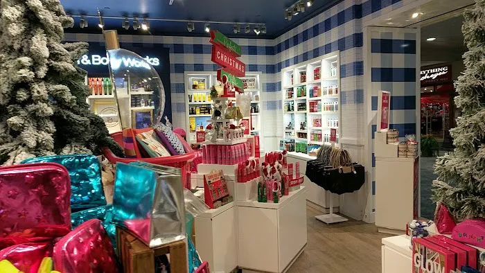 Bath & Body Works 8