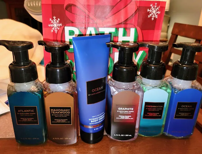 Bath & Body Works 2