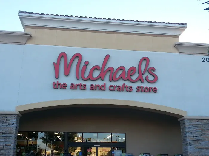 Michaels 2