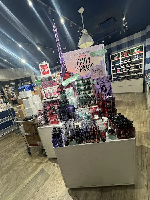 Bath & Body Works 2