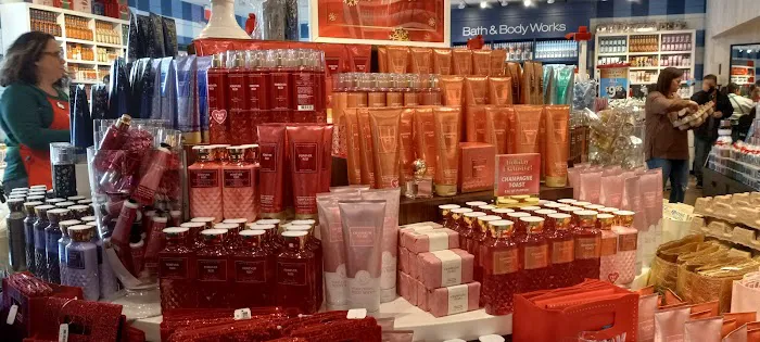 Bath & Body Works 6