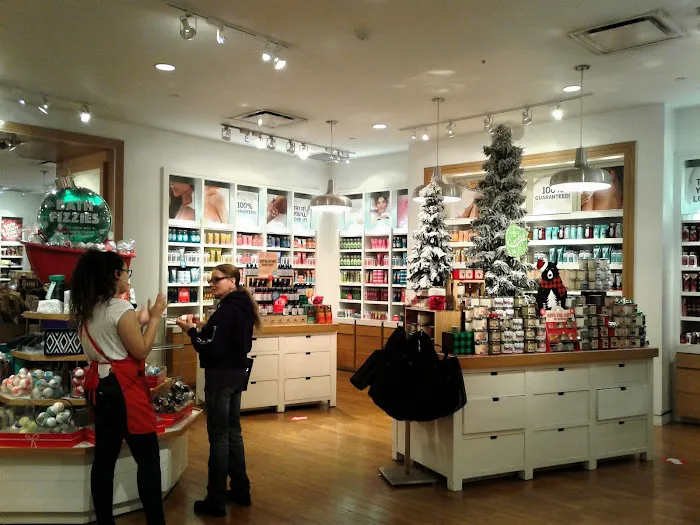 Bath & Body Works 8