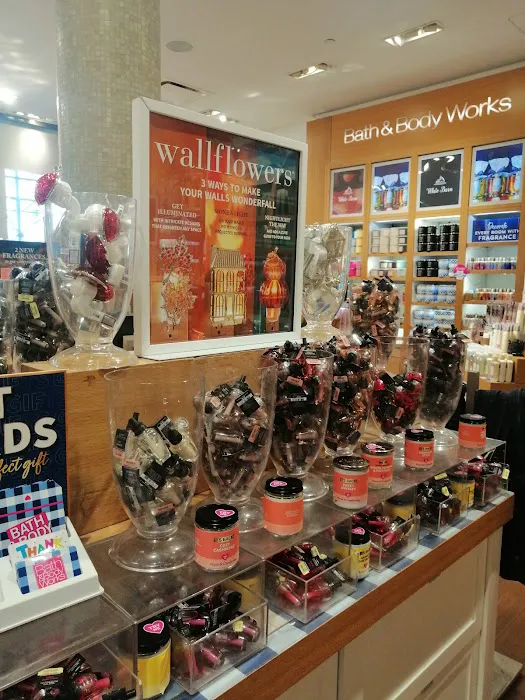 Bath & Body Works 9