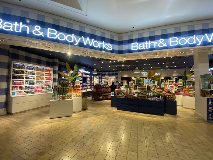 Bath & Body Works 8