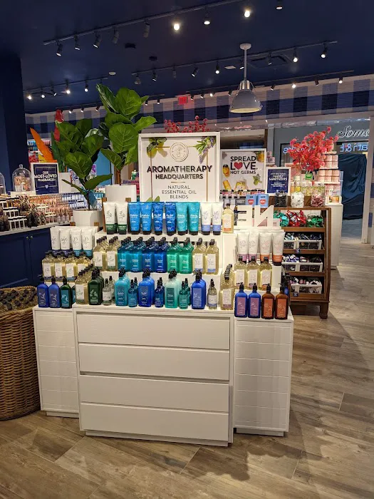 Bath & Body Works 7